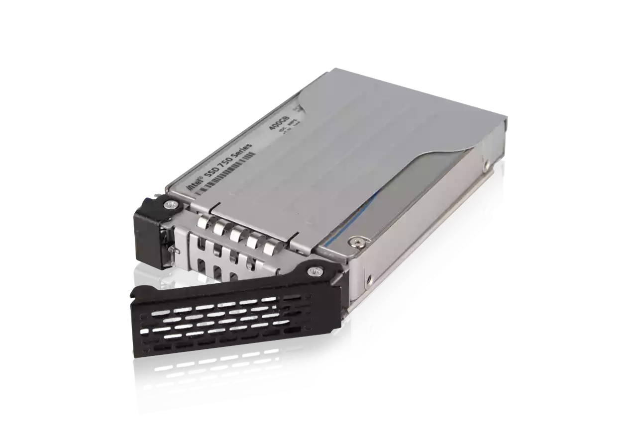 Icy Dock IcY DOcK 4 Bay 25 NVMe U2U3 SSD PcIe 40 Rugged Mobile Rack  Enclosure for 525 Bay (4 x Mini-SAS HD) ToughArmor MB699VP-B